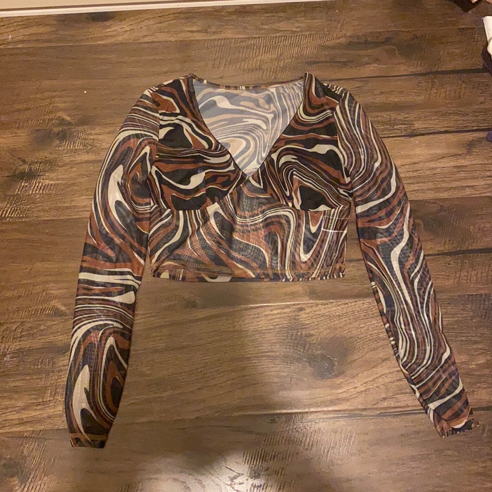 Long Sleeve Mesh Crop Top